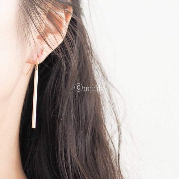 Minimalist 14K Gold Plated Long Vertical Bar Drop Earrings - Picture 4 of 6